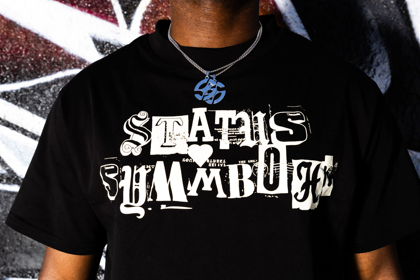 Status "Symmbohl" Tee
